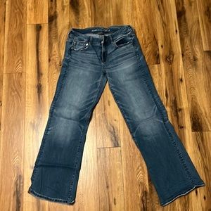 Women’s American Eagle Favorite Boyfriend Super Stretch Jeans